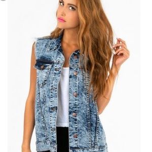 Vibrant M.I.U Acid Wash Out Vest